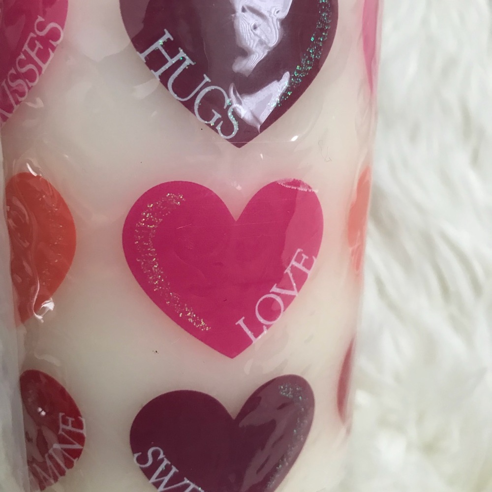 Be Mine Pillar Candle 10.6 Oz (Heart Love) - Picture 3 of 4